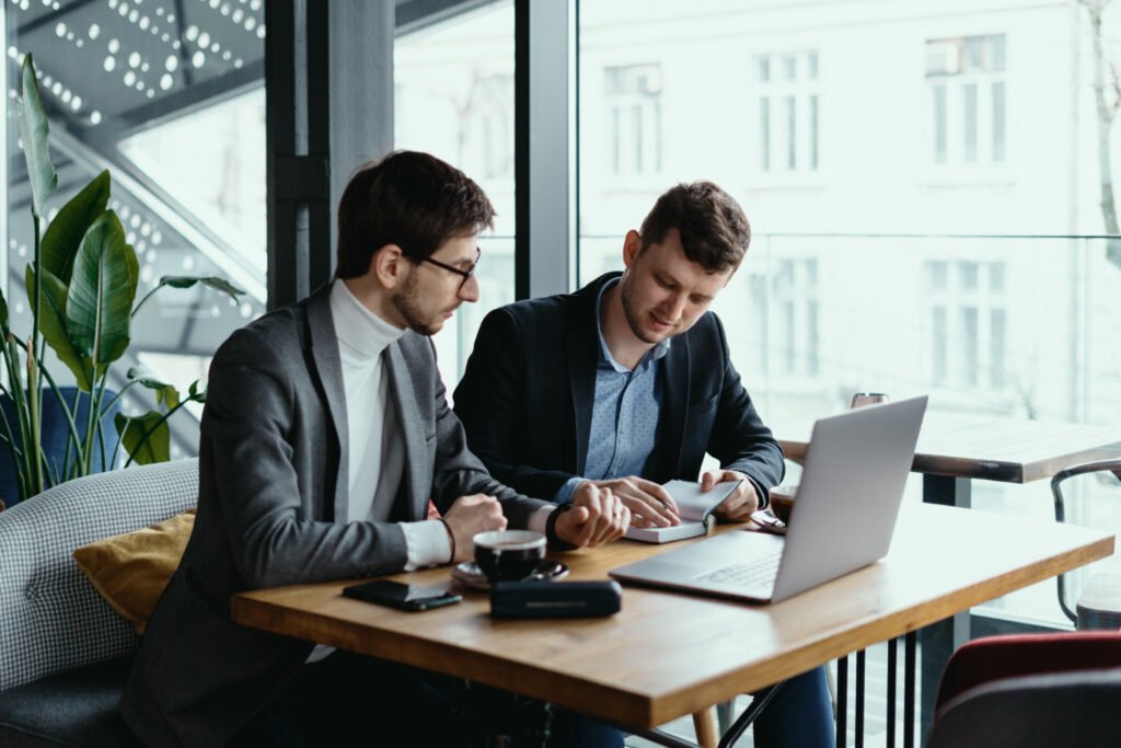 How to Choose the Right Freelance Salesperson for Your Business